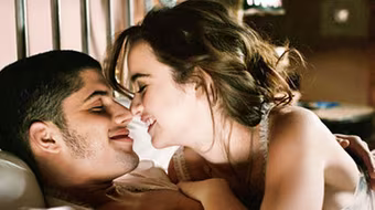 “Thổi bay” tâm trí chàng bằng những hành động táo bạo