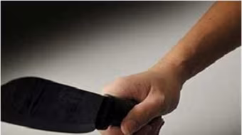 Mưu sát chồng ngay tại phòng xử ly hôn