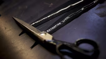 Cãi nhau với bạn gái, tự tay thiến “cậu nhỏ”