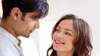 Bật đèn xanh cho chàng bằng ngôn ngữ cơ thể