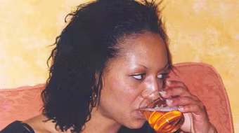 Nghiện sex, ngủ với 370 người đàn ông trong 13 năm