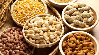 Bà bầu ăn các loại hạt, con ít nguy cơ bị dị ứng