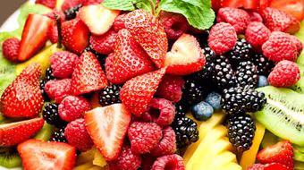 5 nhóm thực phẩm giúp làm sạch da