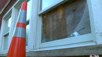 Vào nhầm sở cảnh sát để... ngủ nhờ