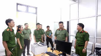 Công an Thủ đô tiên phong trong việc triển khai sắp xếp, tổ chức lại Công an cấp xã 