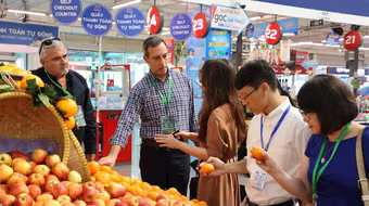 Kinh tế Việt Nam vững vàng “vượt cơn gió ngược” 