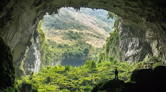 Việt Nam lọt top điểm đến lý tưởng dành cho khách độc hành 