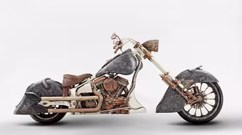 Dùng 315 kg vàng để thiết kế xe máy cực độc