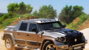 Vợ chồng nàng Kim "siêu vòng ba" tiêu tốn triệu đô cho xe bọc thép