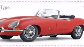 Bộ tem xe cổ độc đáo được bày bán tại Anh