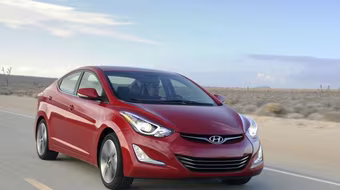 Hyundai chính thức giới thiệu Elentra Sport 2014