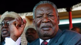 Bị kết án tù 5 năm vì gọi tổng thống là… củ khoai tây