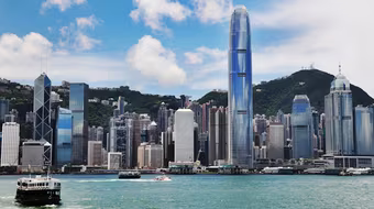 Châu Á-Thái Bình Dương vượt Tây Âu về tổng tài sản cá nhân năm 2014