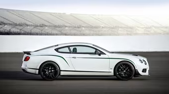 Bentley Continental GT3-R: Giảm trọng lượng, tăng sức mạnh 