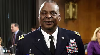 Bộ trưởng Quốc phòng Mỹ nỗ lực cải thiện quan hệ với Philippines