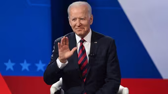 Tổng thống Joe Biden đề nghị "nơi trú ẩn an toàn" cho người dân Hong Kong