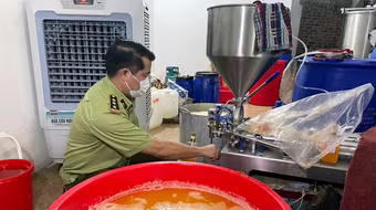 Cảnh báo: ‘Ma trận’ mỹ phẩm giả tràn lan, người tiêu dùng nên cẩn trọng