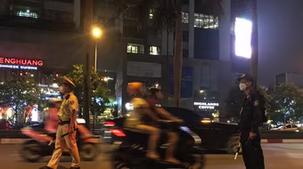 Tạm giữ 5 “tổ lái” lạng lách, đánh võng sau trận U23 Việt Nam – U23 Malaysia