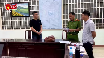 Bắt giữ khẩn cấp đối tượng lừa chạy án để chiếm đoạt tài sản