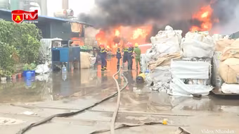 Điều tra nguyên nhân vụ cháy xưởng tái chế làm 5 người chết, 2 người bị thương