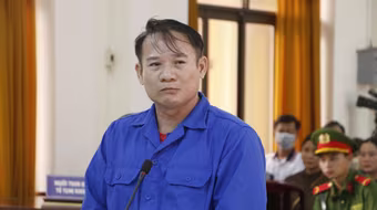 Đâm đồng nghiệp tử vong, cựu giáo viên lĩnh án chung thân