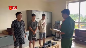 Đánh cả xe ô tô đi trộm cắp 138 máy tính tại cảng hàng không Nội Bài