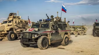 Quân đội Nga bắt đầu chuyển xe bọc thép tới Đông Syria để làm gì?