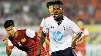 Bị U19 Tottenham đánh bại, U19 VN vẫn gây thiện cảm ở độ “nhiệt”