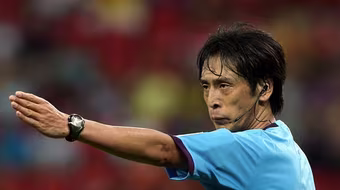 V-League chắc chắn sẽ mở cửa đón trọng tài ngoại ở cuối lượt về