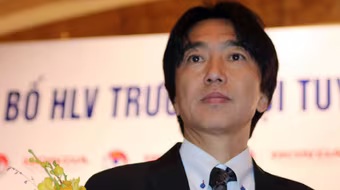 Ngày mai (20-5), tân HLV trưởng Toshiya Miura trở lại Việt Nam