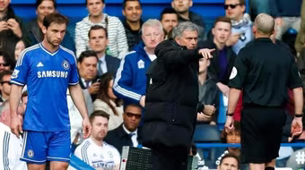 Chelsea thua đau, Mourinho lại phát ngôn khác người