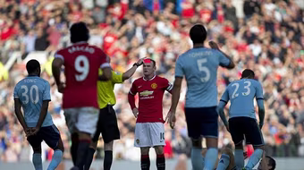 Rooney suýt trở thành tội đồ của M.U