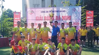 Trung đoàn CSCĐ vô địch giải bóng đá Cụm thi đua số 3 CATP Hà Nội