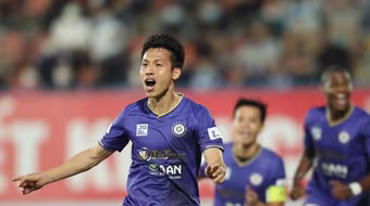 Vắng Quang Hải, Hà Nội FC vẫn thắng trận đầu tiên