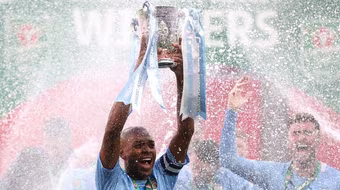 Sút 21 ăn 1, Man City vẫn giành danh hiệu đầu tiên