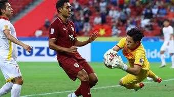 Nguyên Mạnh sáng cửa là thủ môn hay nhất AFF Cup 2020