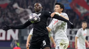 Tuyển thủ Hàn Quốc chói sáng ở Champions League