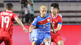 ĐT Việt Nam thoát thua Philippines phút bù giờ