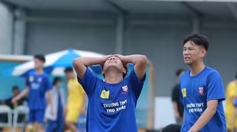 Chùm ảnh loạt trận 15h30 chiều 29-10