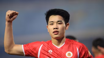 CLB Công an Hà Nội ngược dòng hạ đội bóng Trung Quốc trên sân Hàng Đẫy