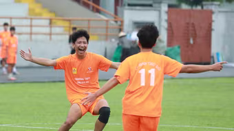 Chỉ có 3 đội từng vô địch xuất hiện ở vòng 1/16 mùa này