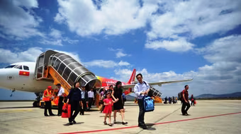 VietJet Air xin lỗi vì sự số hạ cánh nhầm