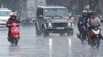 Bắc bộ sắp có đợt mưa giông lớn, có thể kéo dài hết tháng 5