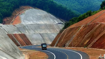 Bộ Giao thông cảnh báo tiến độ cao tốc QL45- Nghi Sơn chưa đáp ứng yêu cầu