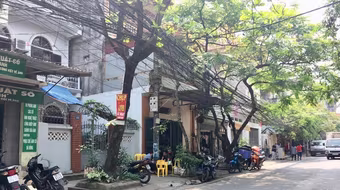 Điều chỉnh lại giao thông nút Nguyễn Khoái- Lãng Yên, cấm phương tiện rẽ trái và đi thẳng