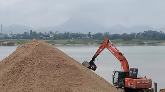 Hà Nội chính thức hủy kết quả đấu giá 3 mỏ cát "khủng" sau gần 1 năm 