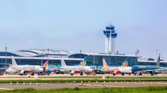 Vé máy bay dịp Quốc khánh: Dồi dào nhưng giá cao