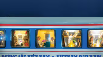 Tàu khách Hà Nội- Lào Cai chạy trở lại từ 23-9