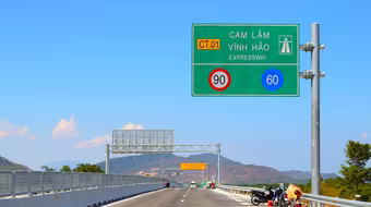 Đầu tư mở rộng toàn tuyến cao tốc Bắc- Nam lên 6 làn xe theo hình thức PPP