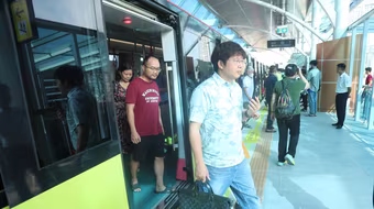 Vẫn thiếu nhân lực vận hành metro, sự cố xảy ra không có người trực